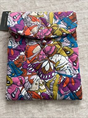 Vera Bradley Envelope Tech Sleeve NWT